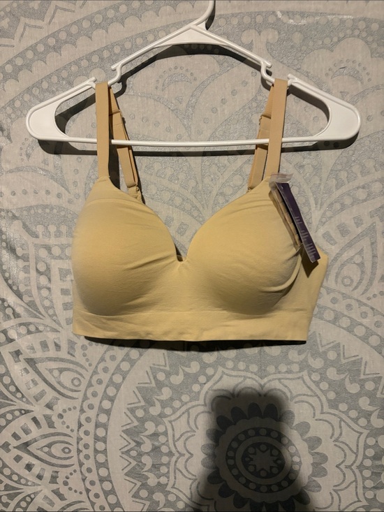 body & bra Other - Body & Bra NWT Nude Wireless Comfort Contour Bra Size Large Includes Extender